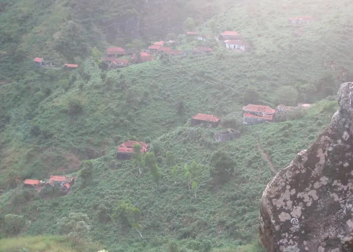 ponta gato residence